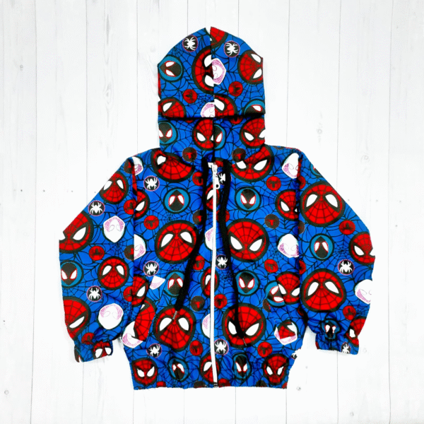 campera rompevientos estampado moscú