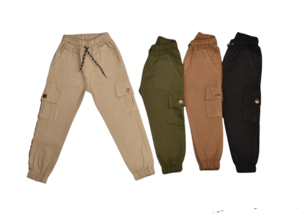 jogger cargo de gabardina