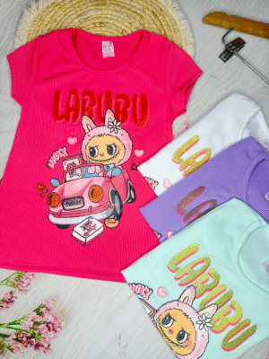 remera estampada labubu